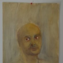 d217_visage_d_homme_sur_fond_jaune.jpg